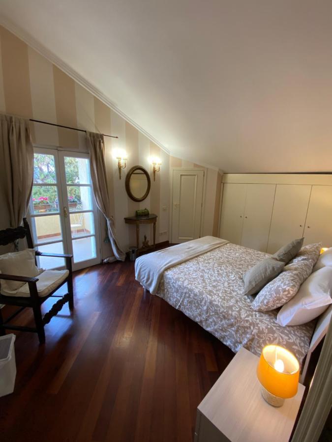 B&B Villa Tersius トレッツァーノ・スル・ナヴィーリオ エクステリア 写真